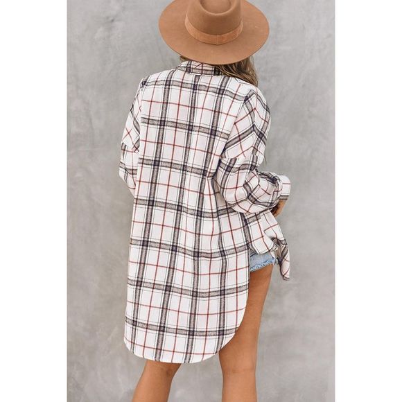 Azura Exchange  White Oversized Plaid Pattern Shacket with Slits - Picture 7 of 15